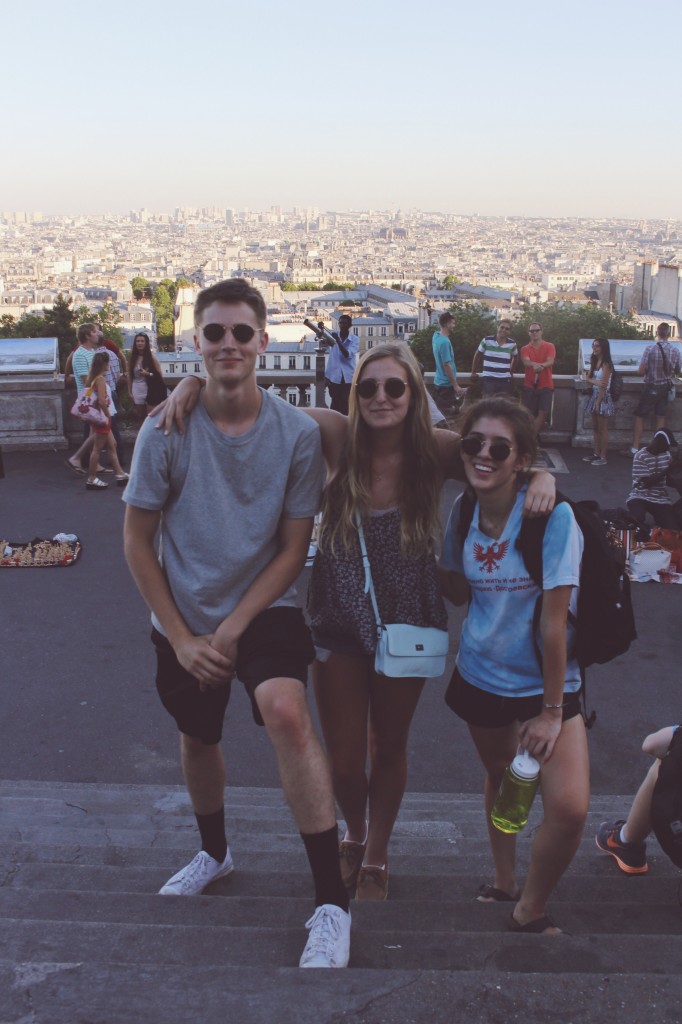 Gabe, Emma and Molly at Sacre Coeur the other day!