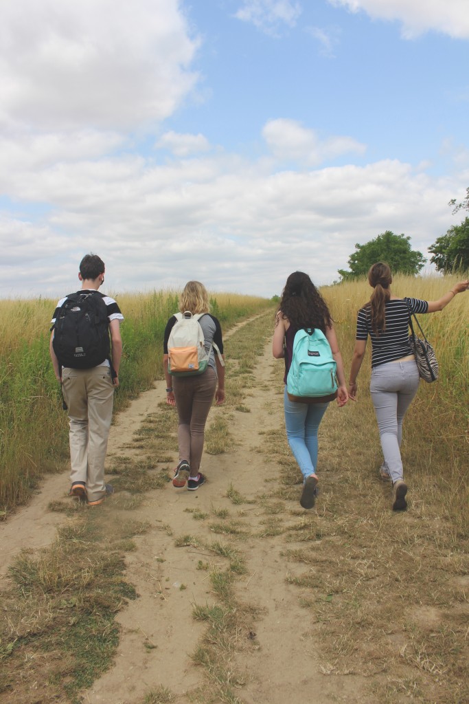Maggie teaching her French students how to talk about beautiful, serene nature!