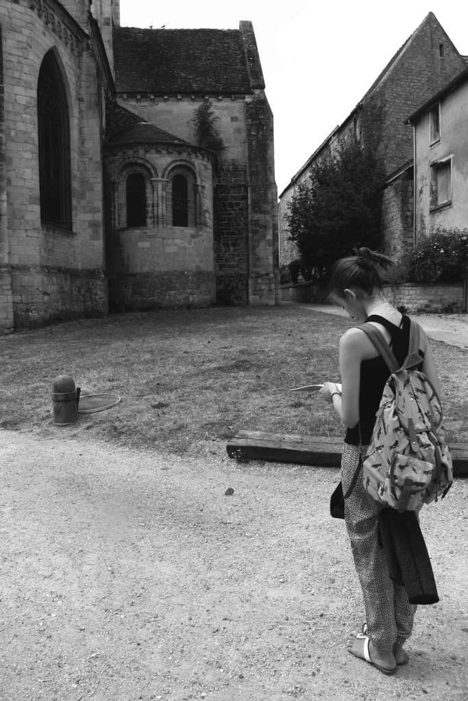 Sophia drawing the famous church.